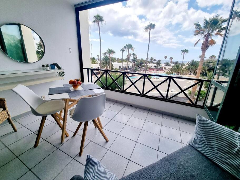 Luxury Ocean View Playa Roca Apartment Коста Тегисе Екстериор снимка