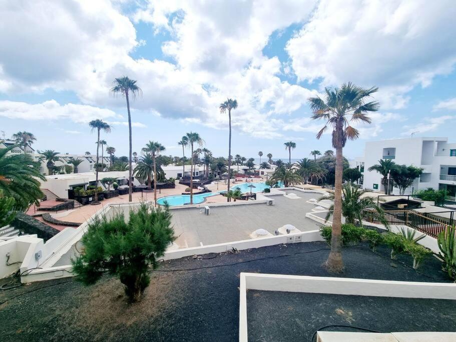 Luxury Ocean View Playa Roca Apartment Коста Тегисе Екстериор снимка