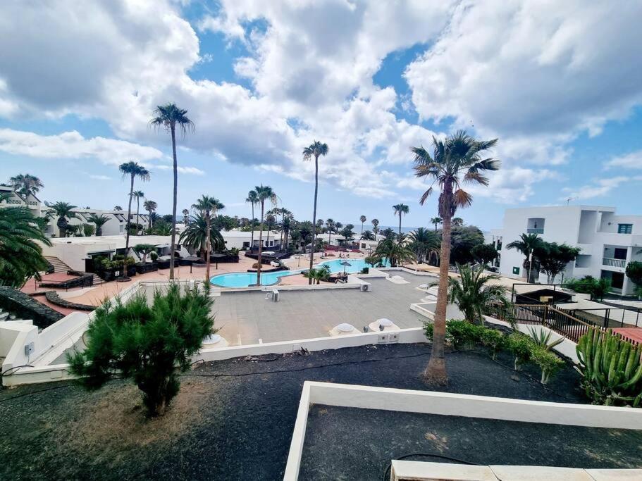 Luxury Ocean View Playa Roca Apartment Коста Тегисе Екстериор снимка