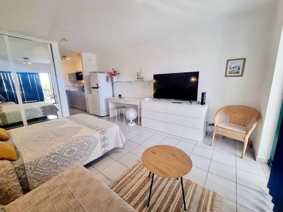 Luxury Ocean View Playa Roca Apartment Коста Тегисе Екстериор снимка